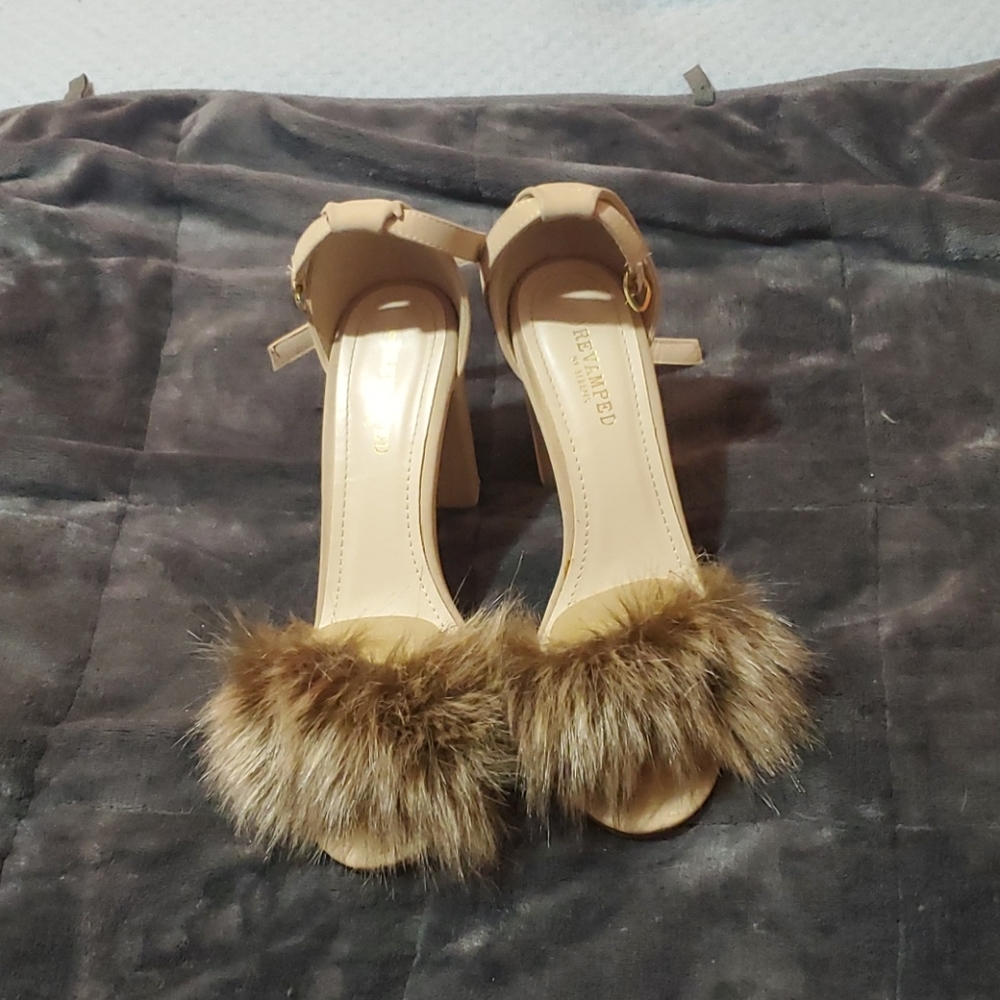 Nude furry sandals